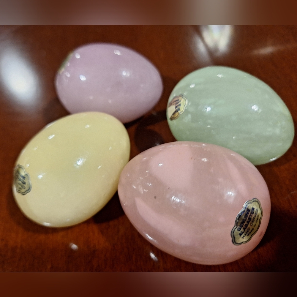 Set of 4 Genuine Alabaster Hand Carved Eggs Made in Italy Vintage Pastel Stone